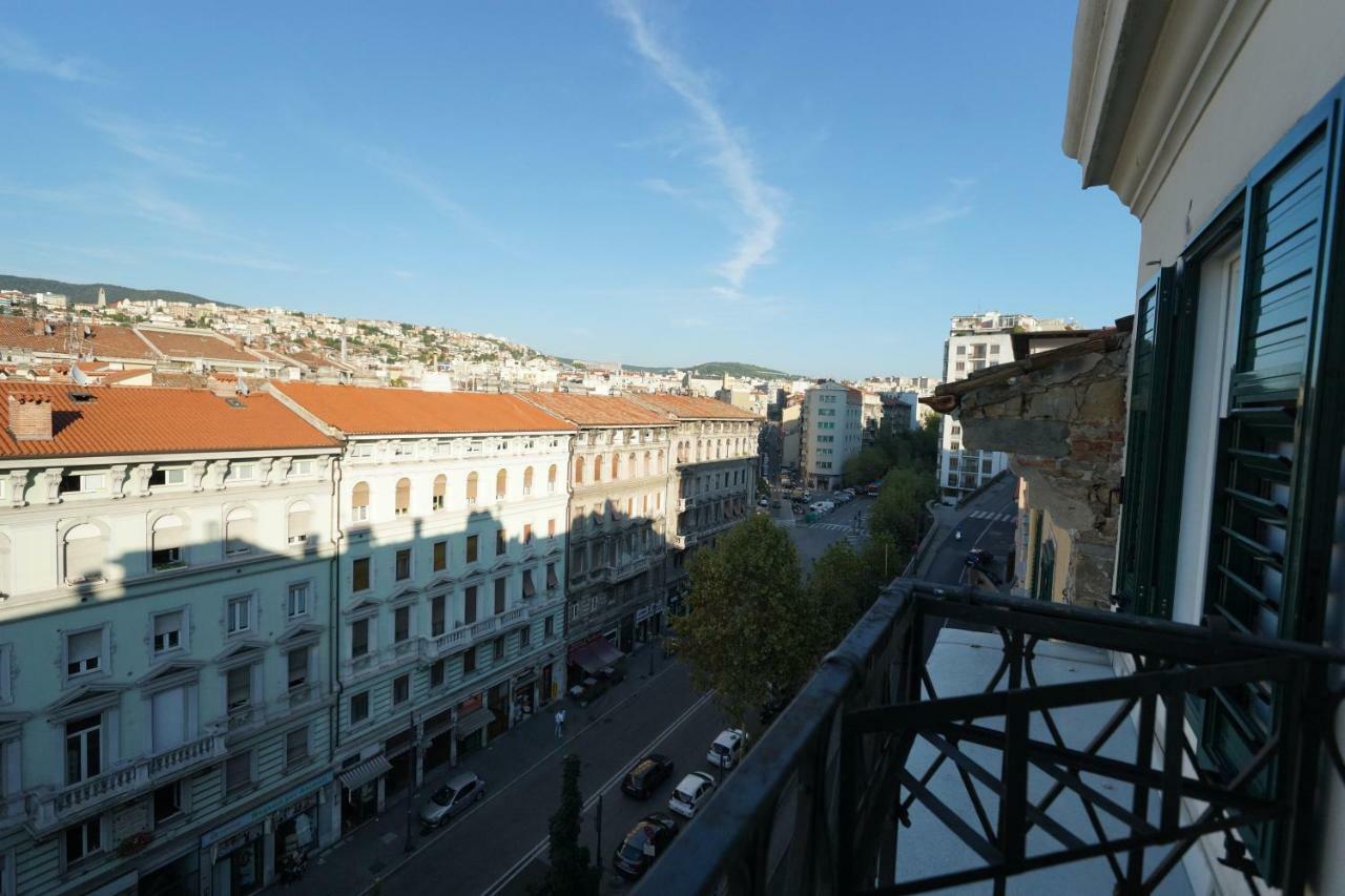 Garibaldino Rooms Trieste Dış mekan fotoğraf