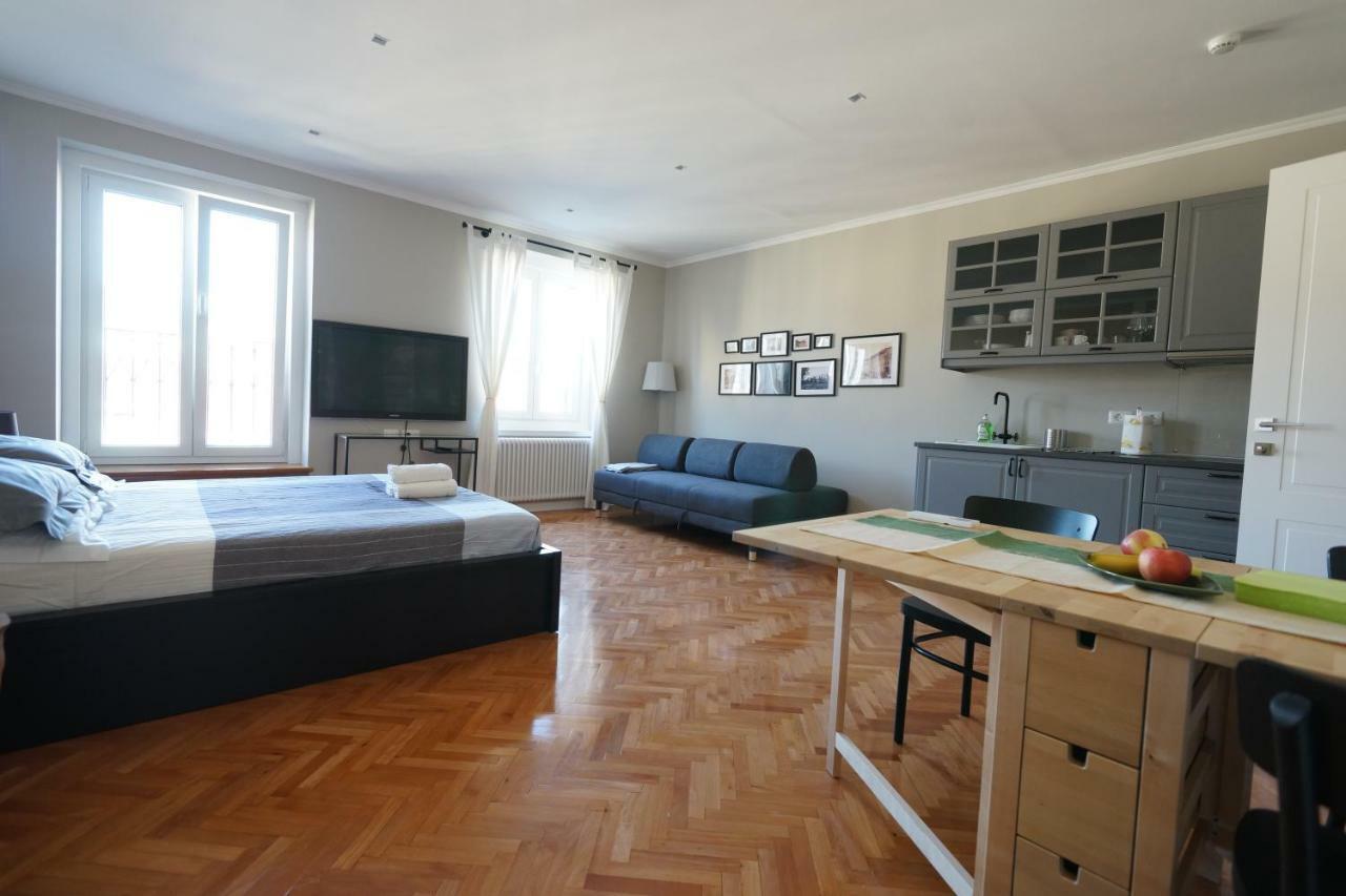 Garibaldino Rooms Trieste Dış mekan fotoğraf